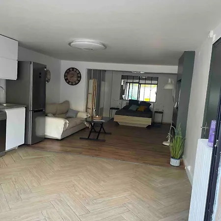 Апартаменты Amazing With A Private Terrace
